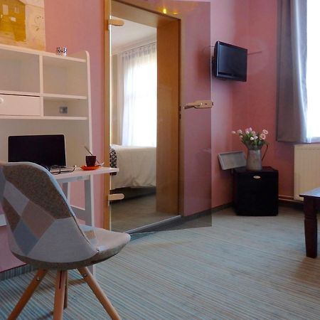 Strandhotel Villa Louisa & Appartementhaeuser Villa Josephine Und Villa Christine Juliusruh Phòng bức ảnh